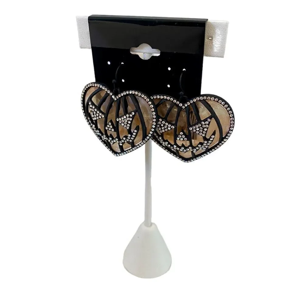 Heart Shaped Pumpkin Face Outlined in Black w/ Pave Crystals. Very Cool!